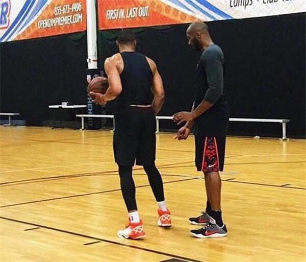 一次变向后 一次变向后